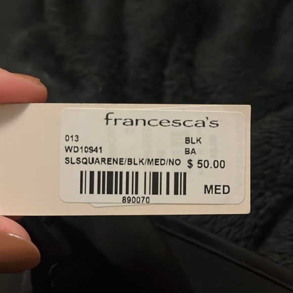 Francesca’s Women’s Little Black Dress - Picture 4 of 4